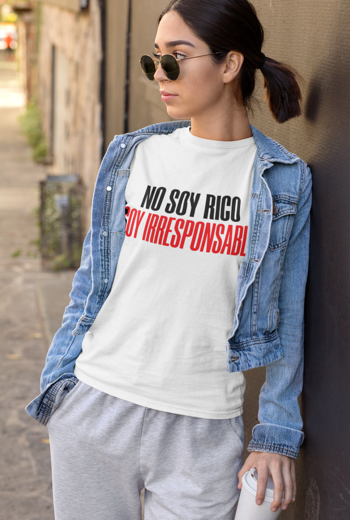 Playera No Soy Rico, Soy Irresponsable